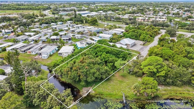 0 Ne Samaritan Street, Jensen Beach, FL 34957