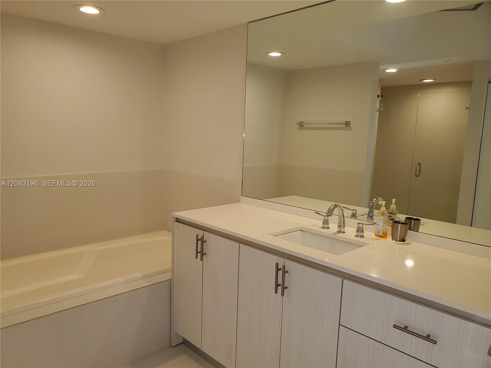 3000 Island Boulevard 2603, Aventura, FL 33160 photo 19