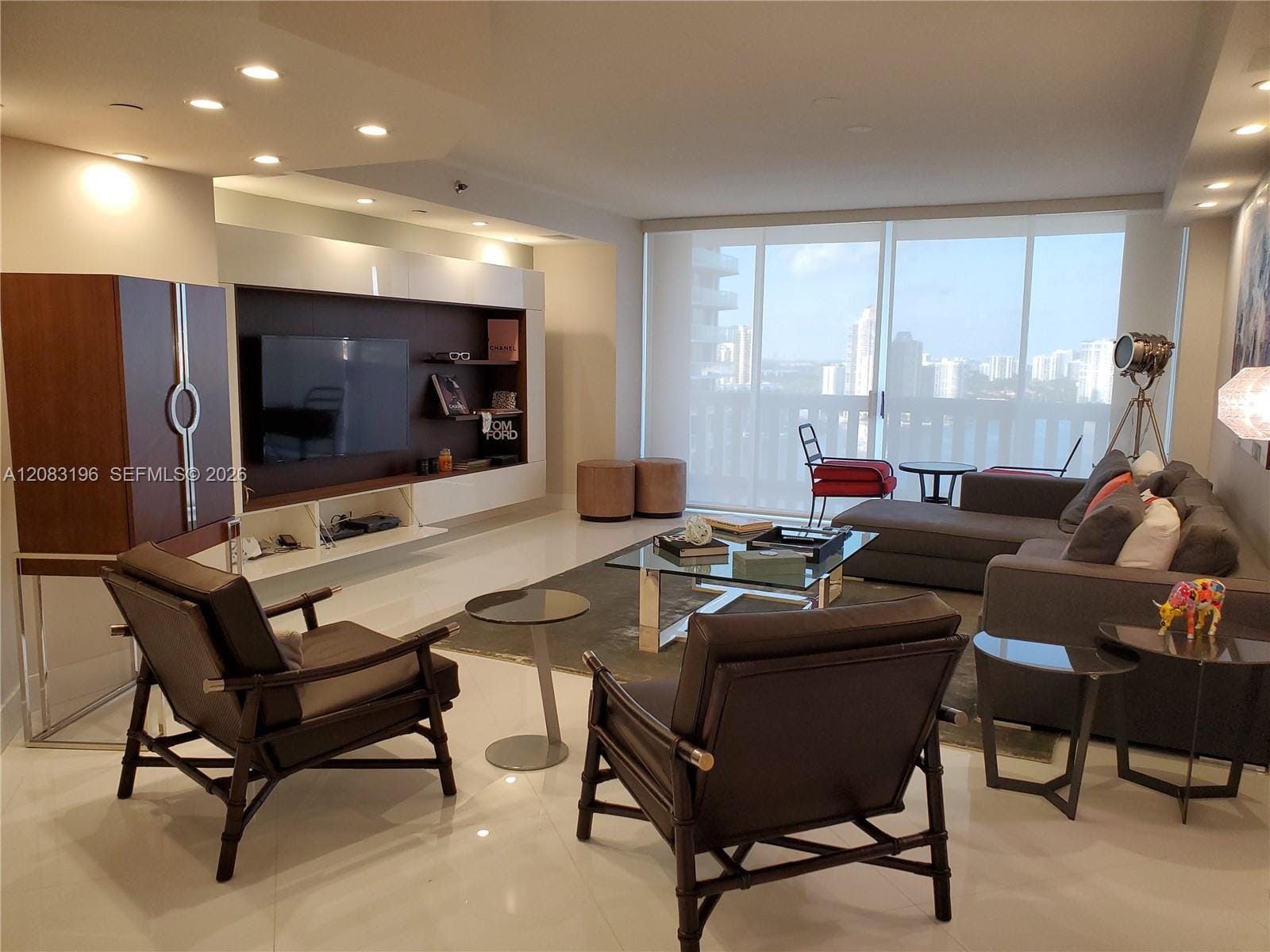 3000 Island Boulevard 2603, Aventura, FL 33160 photo 8