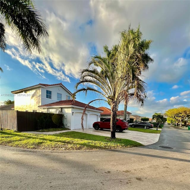 8224 SW 163rd Court, Miami, FL 33193