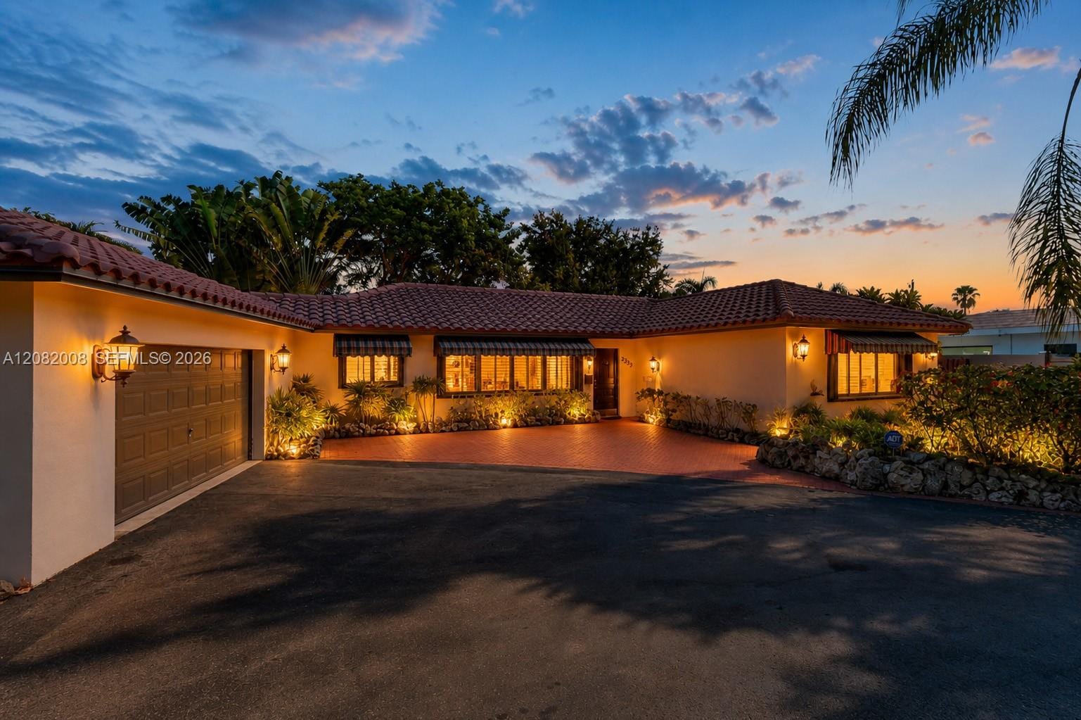 2533 NE 35th Drive