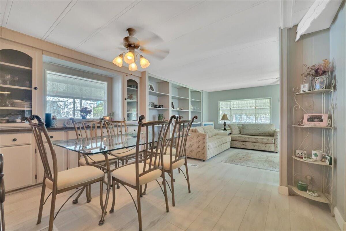 132 NW 53RD Place, Deerfield Beach, FL 33064 photo 8