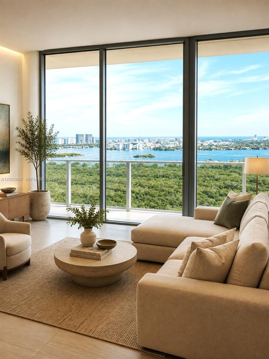 2411 Laguna Circle 2703 — photo 3