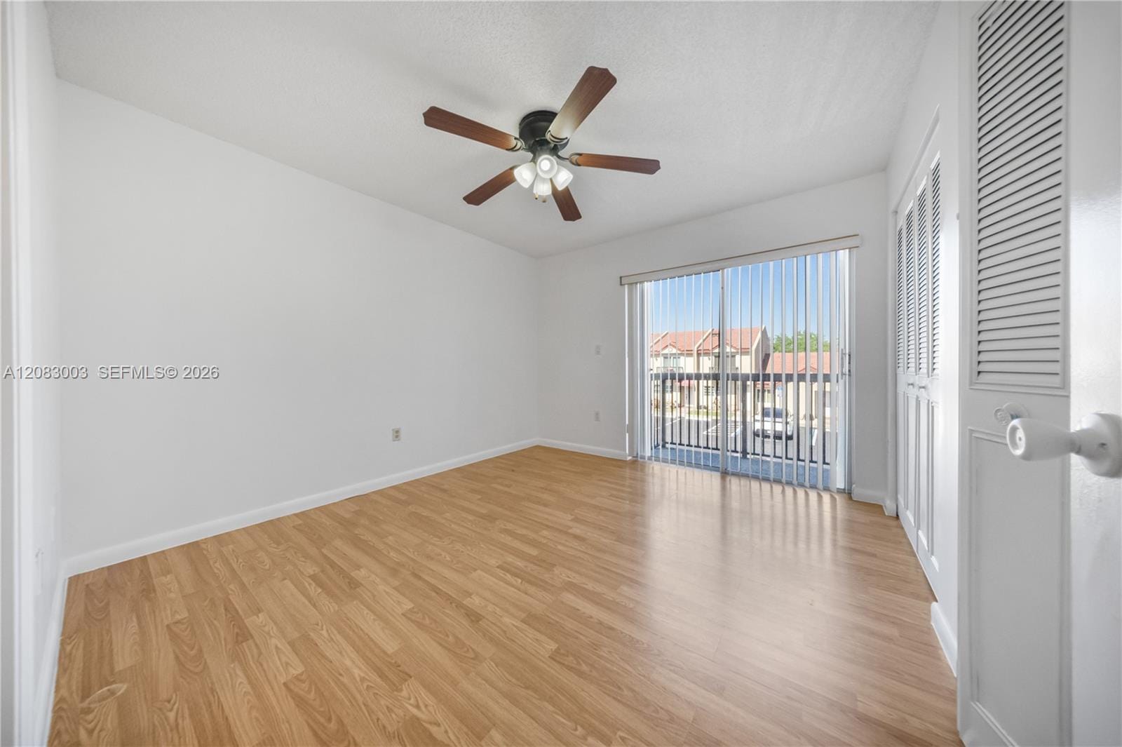 6110 SW 129th Place 1703 — photo 7