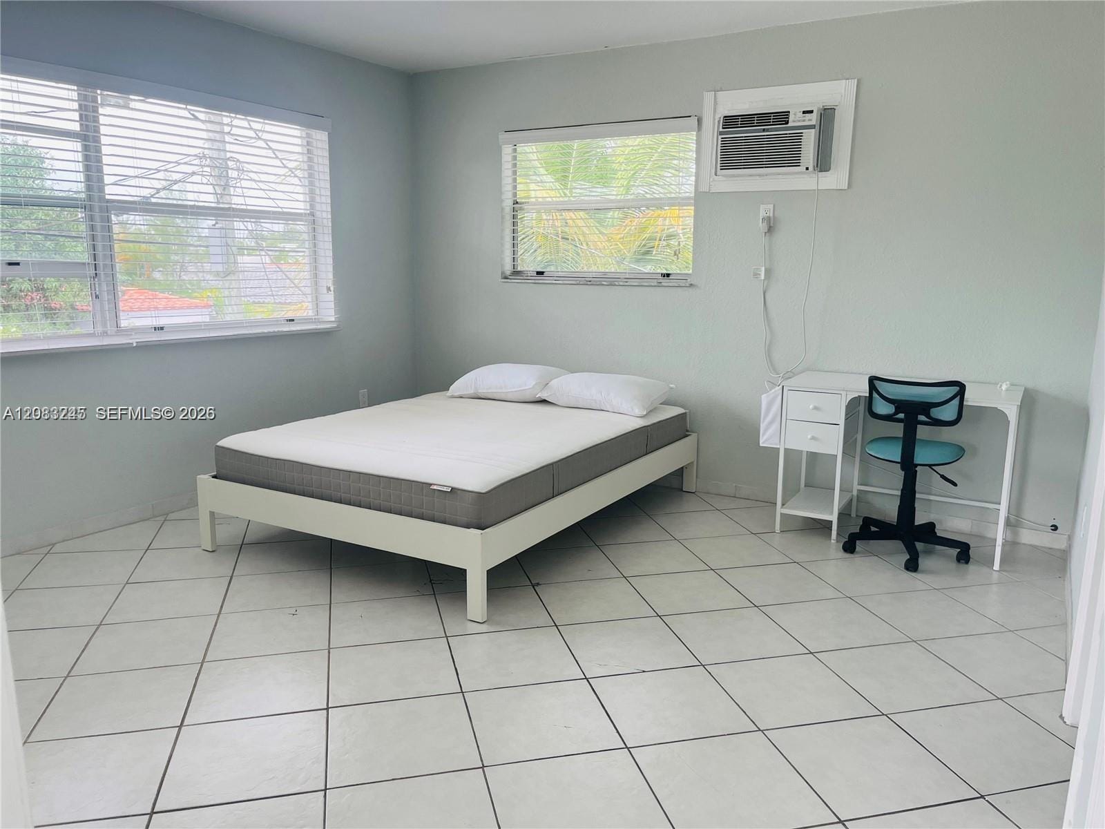 7725 Carlyle Avenue 7 — photo 11