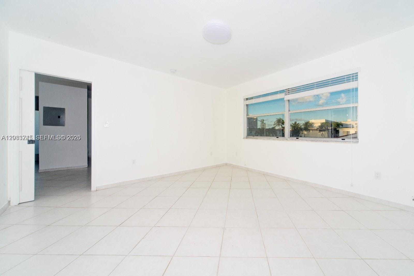 7725 Carlyle Avenue 7 — photo 5