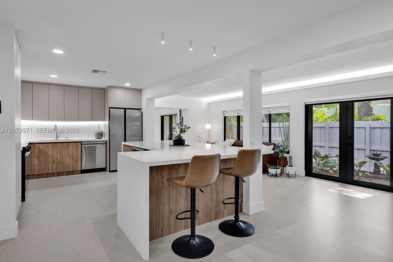 220 NE 105th Street — photo 10