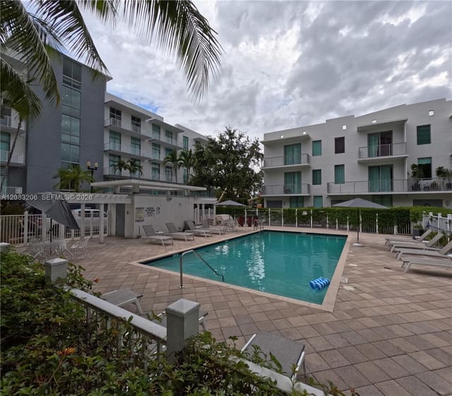 2100 Van Buren Street 222, Hollywood, FL 33020