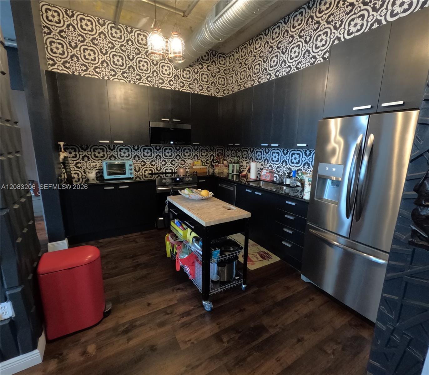2100 Van Buren Street 222 — photo 12