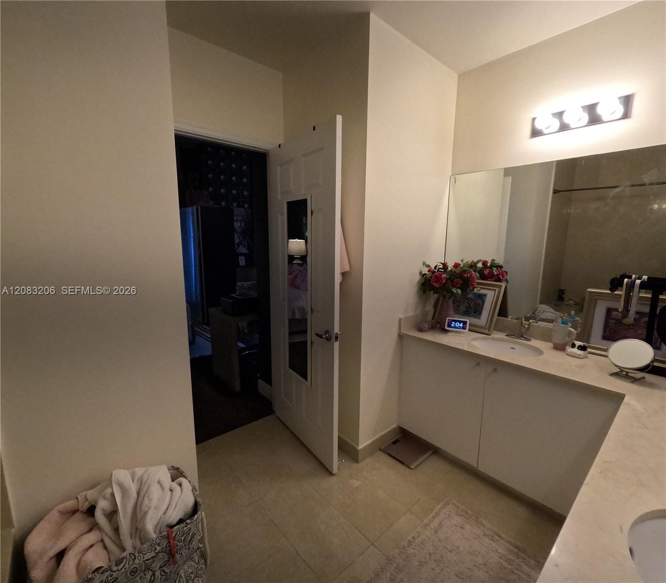2100 Van Buren Street 222 — photo 7