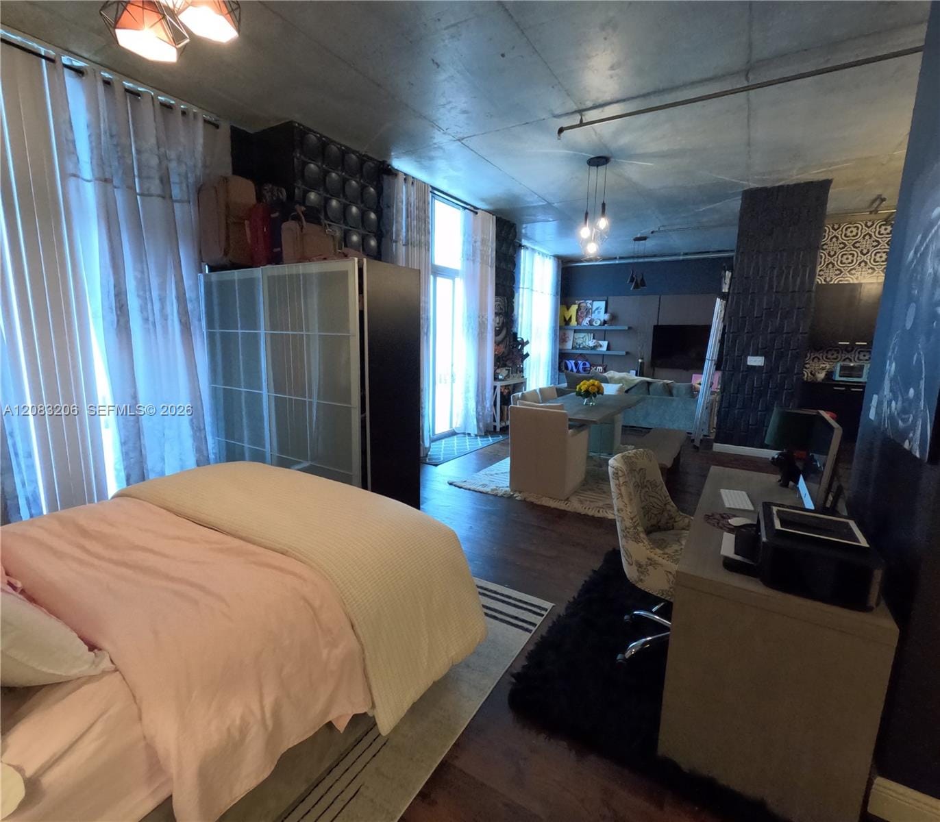 2100 Van Buren Street 222 — photo 9