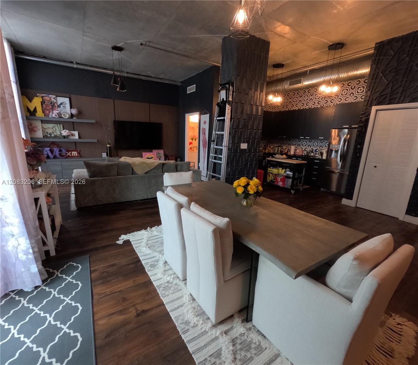 2100 Van Buren Street 222 — photo 10