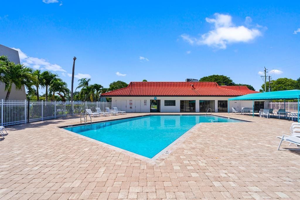 2700 CASITA Way 2140, Delray Beach, FL 33445 photo 27