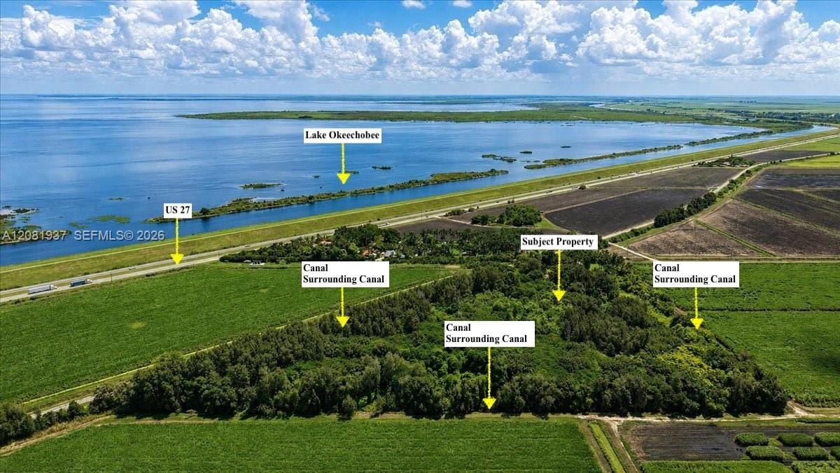 49500 Corkscrew, FL 33440
