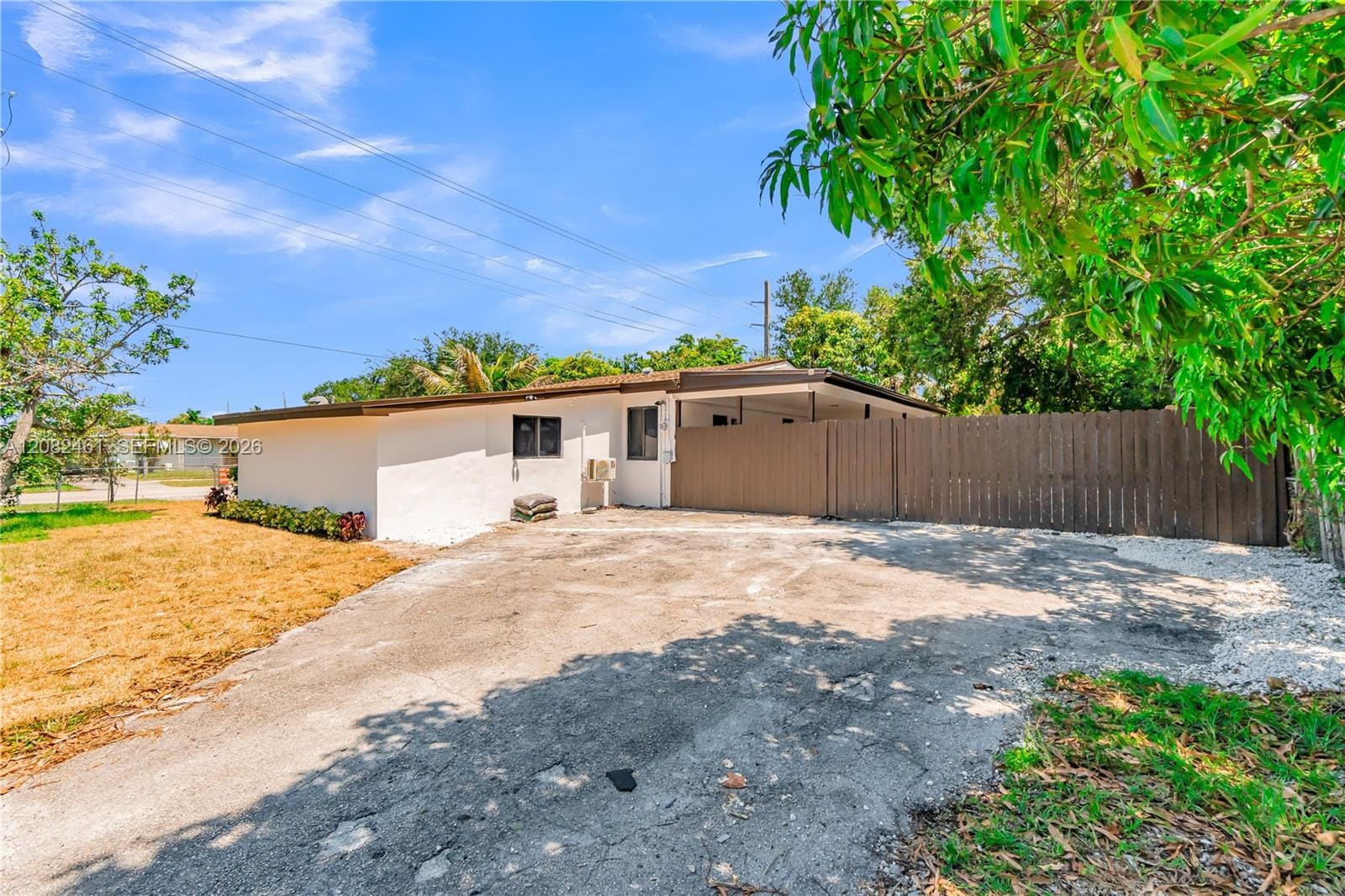 3300 SW 40th Avenue — photo 8