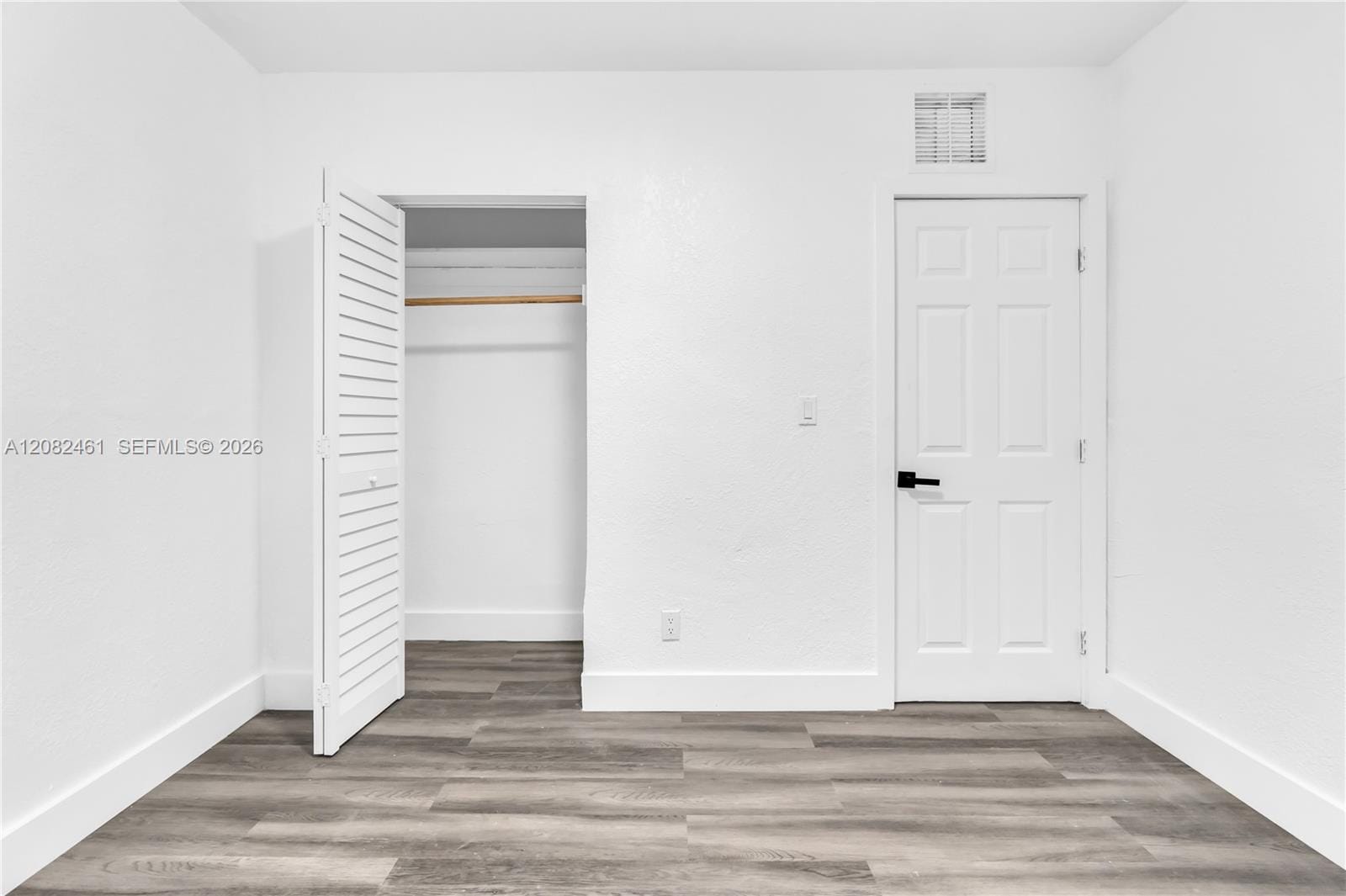 3300 SW 40th Avenue — photo 10
