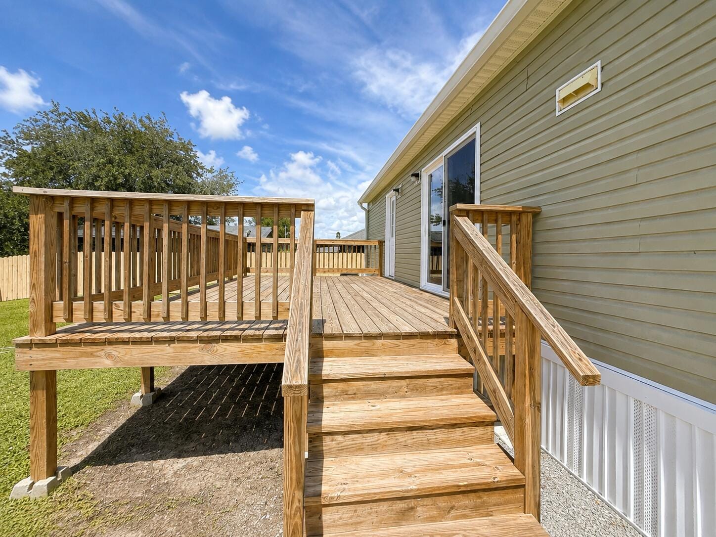 1121 ORANGE Loop, Okeechobee, FL 34974 photo 27
