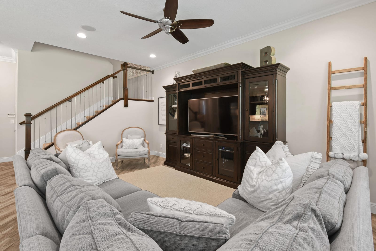 7239 Oxford Court — photo 8