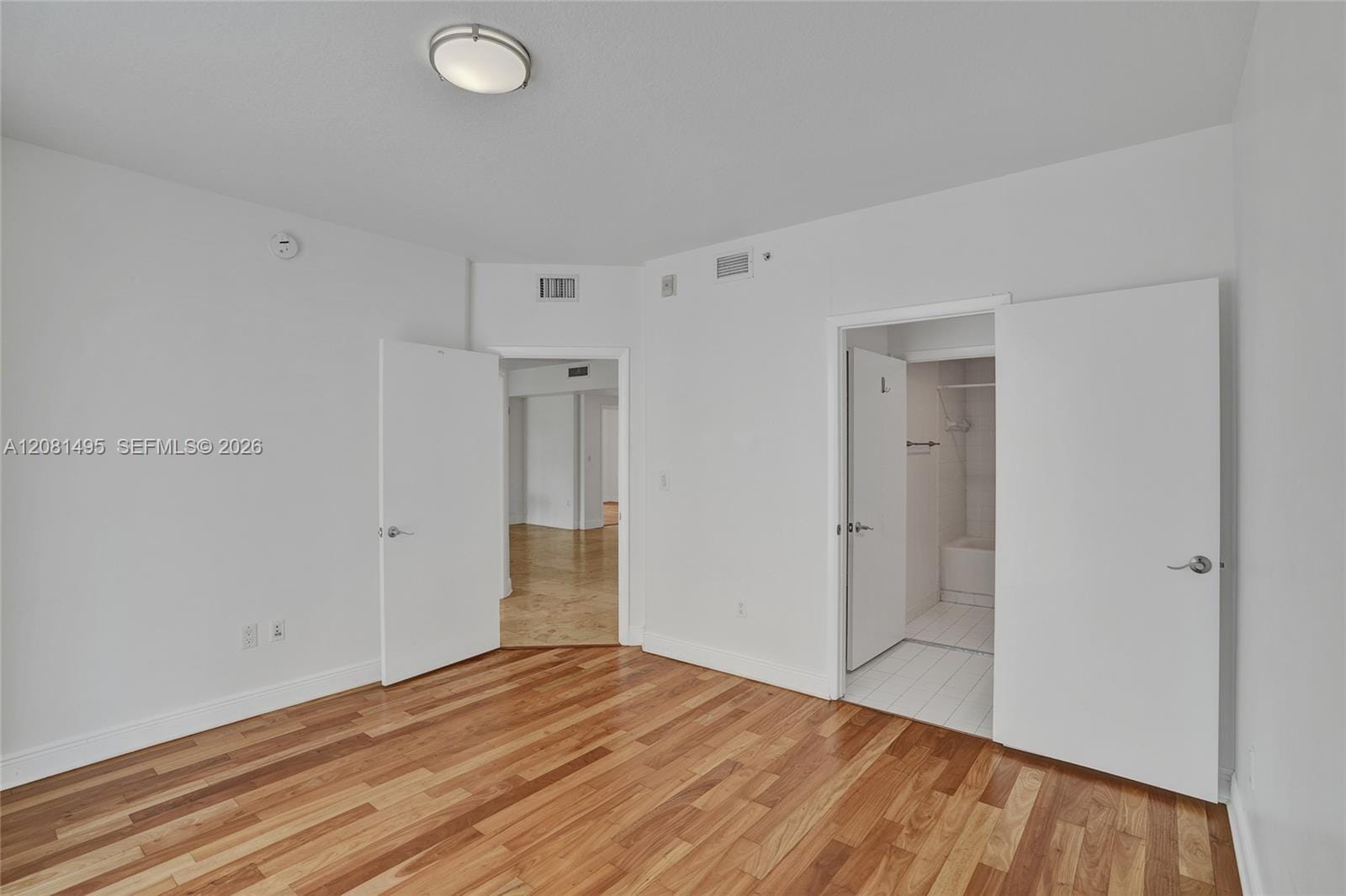7275 SW 90th Street C410 — photo 2