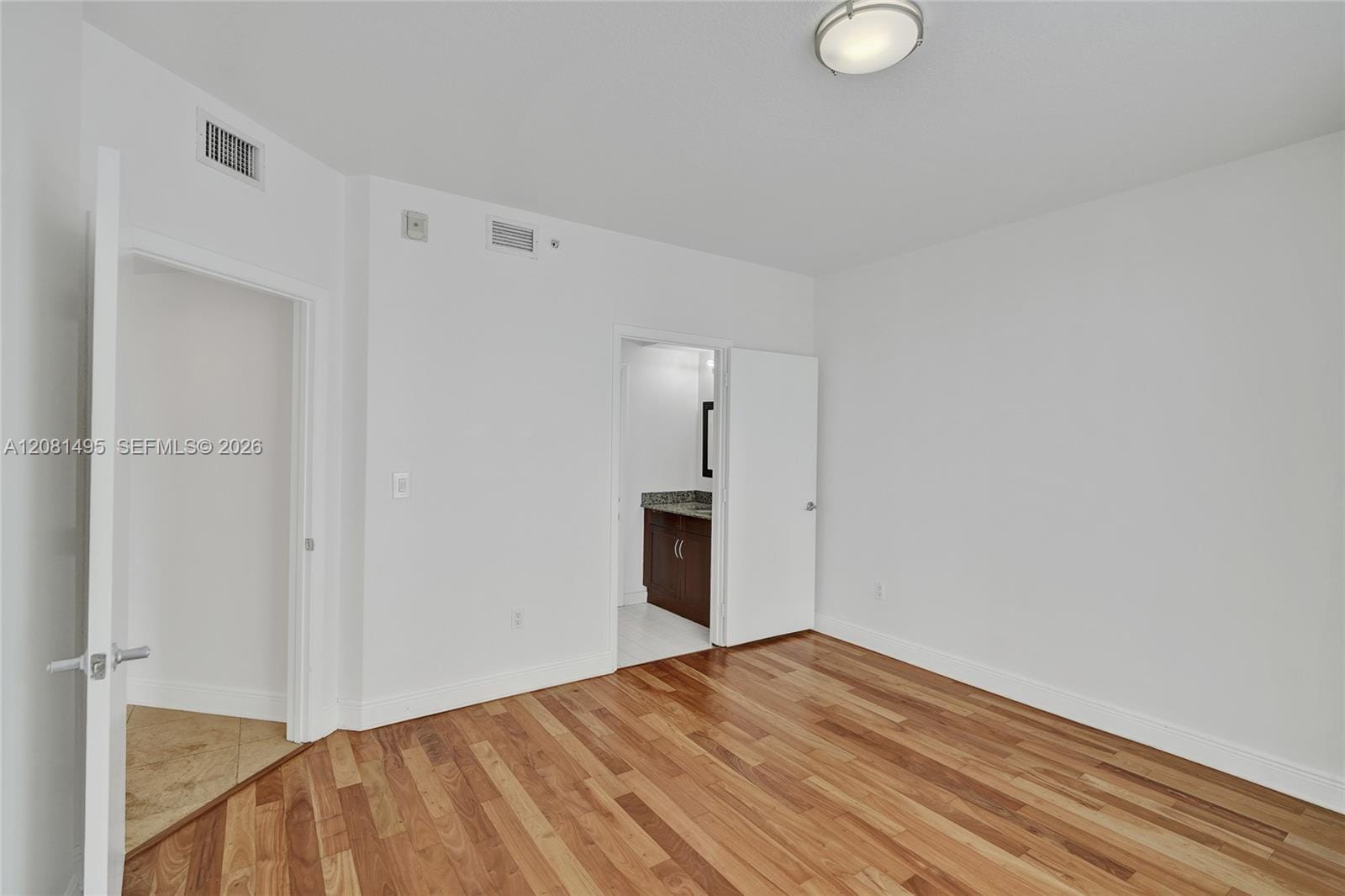 7275 SW 90th Street C410 — photo 3