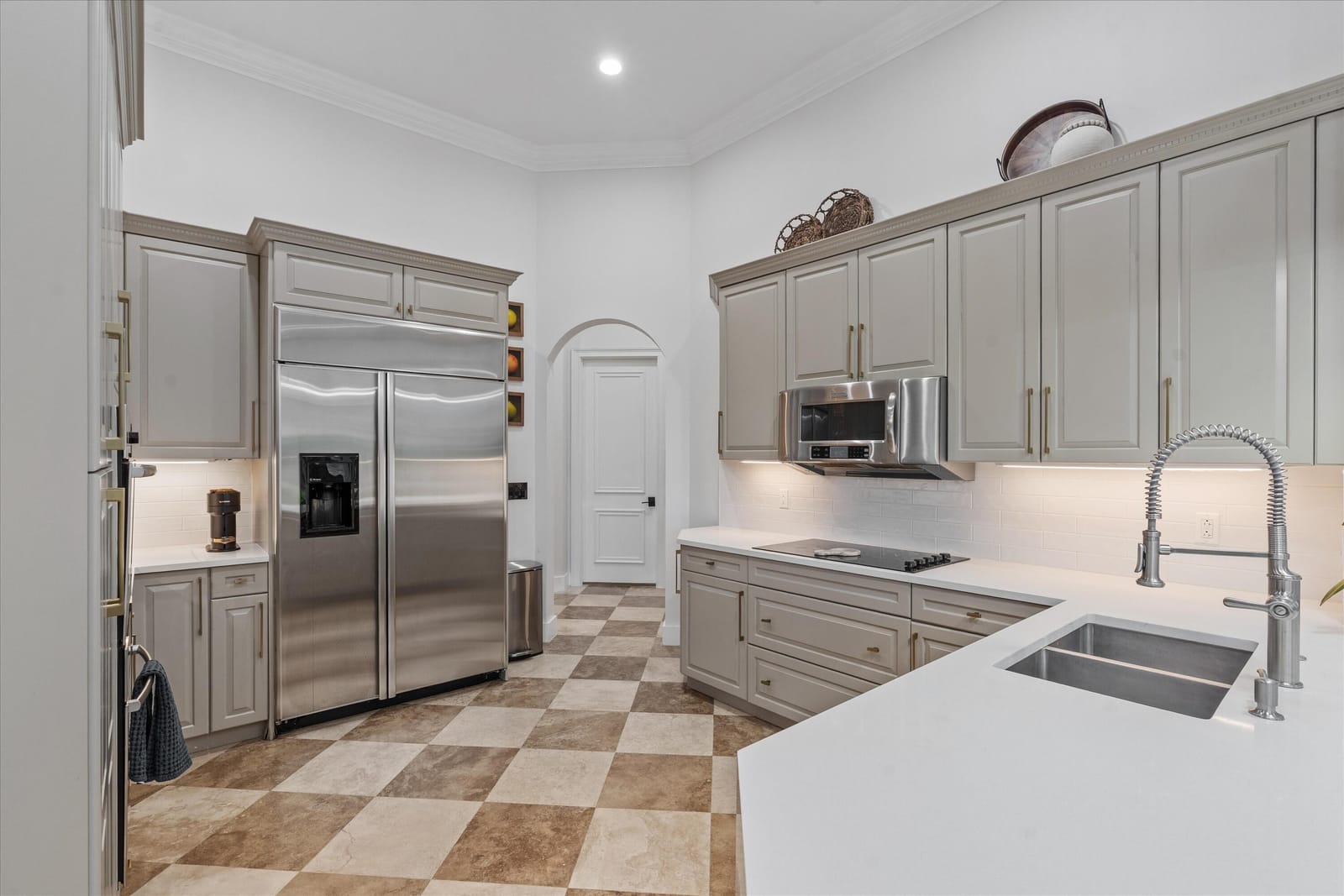 10821 Blue Palm Street, Plantation, FL 33324 photo 8