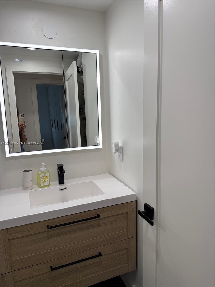10185 E Collins Avenue 822, Bal Harbour, FL 33154 photo 19