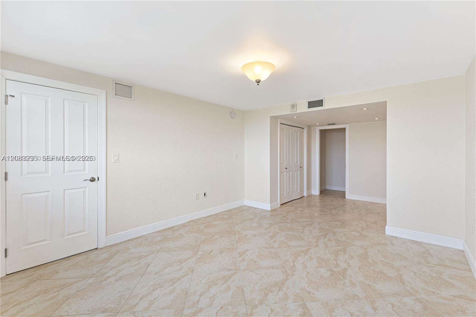 13155 Ixora Court 905, North Miami, FL 33181 photo 16