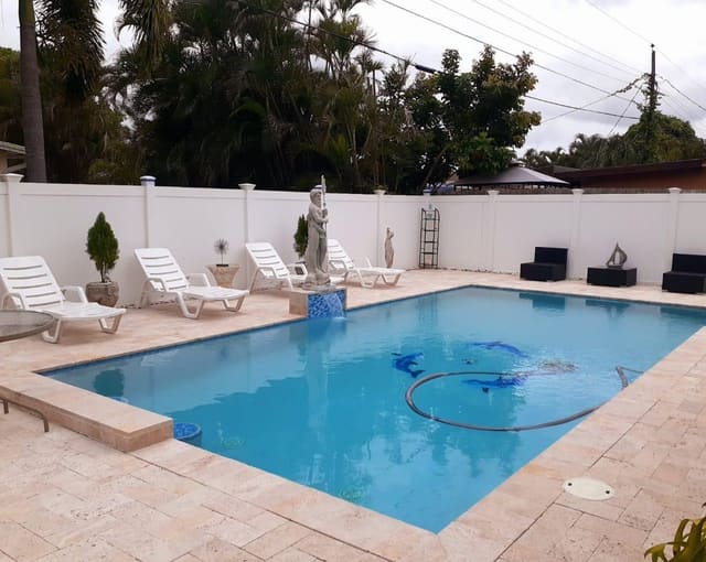6521 HARDING Street, Hollywood, FL 33024