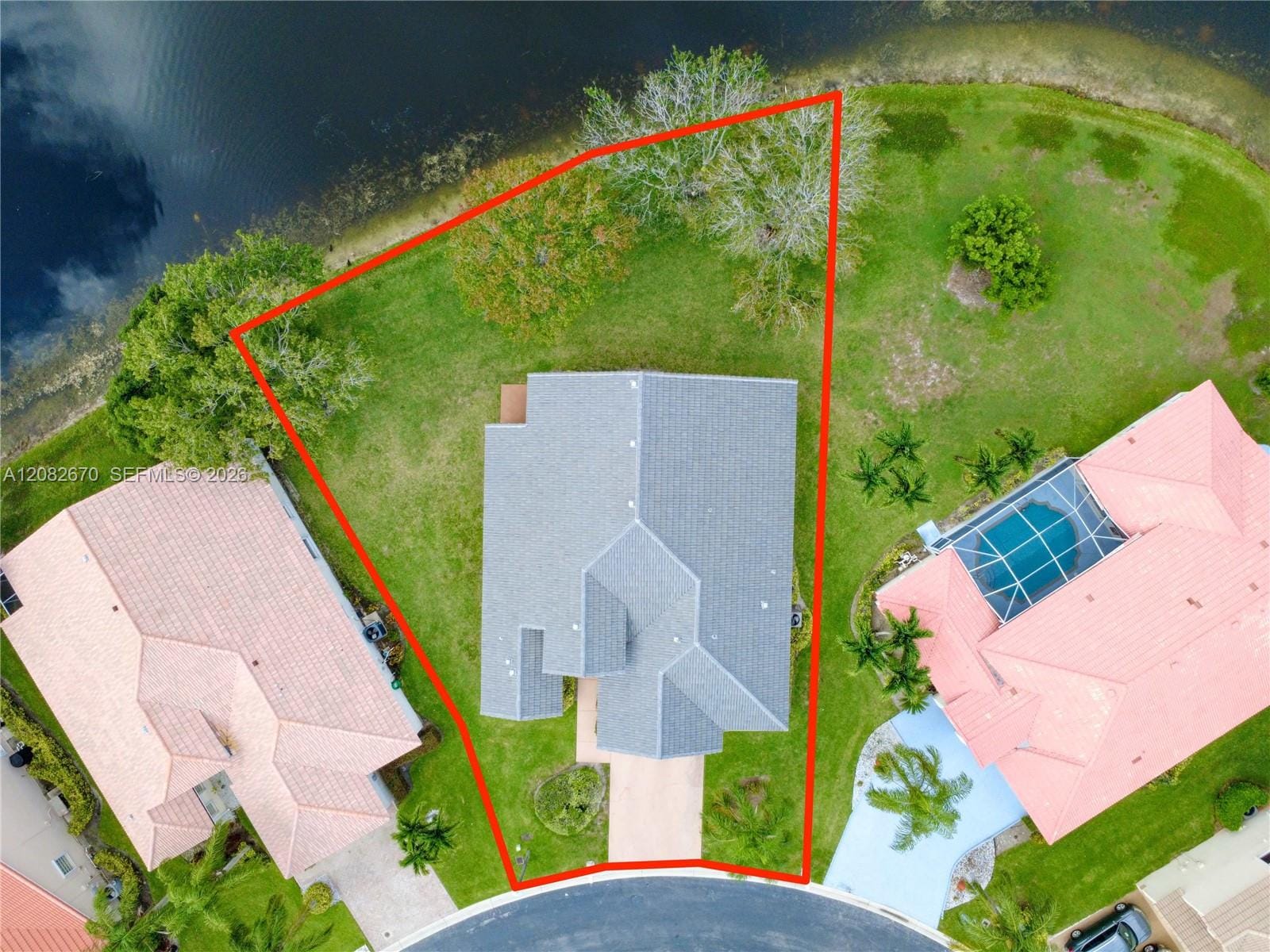 2549 Egret Lake Drive — photo 2