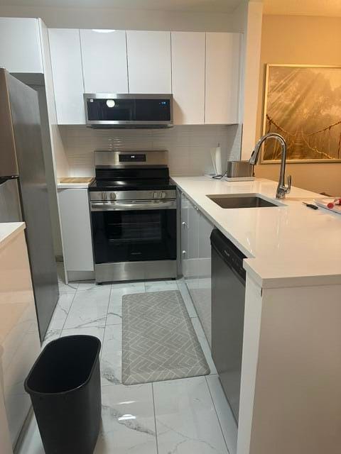 4411 NW 16th Street F106 — photo 1
