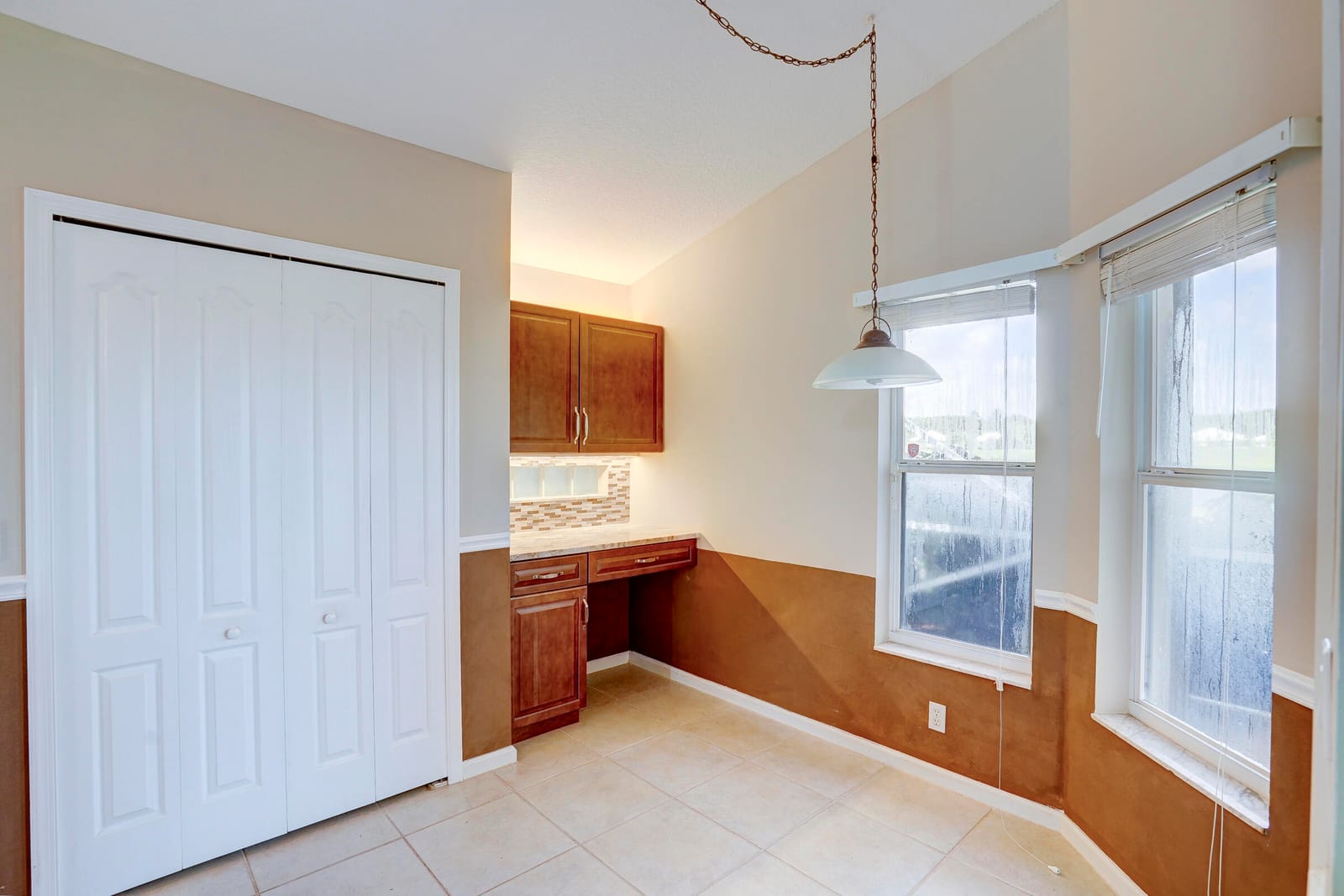 1117 AVONDALE Court, West Palm Beach, FL 33409 photo 14