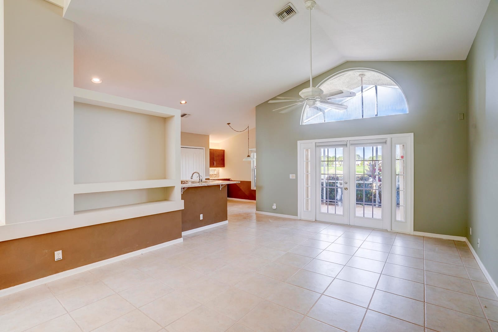 1117 AVONDALE Court, West Palm Beach, FL 33409 photo 15
