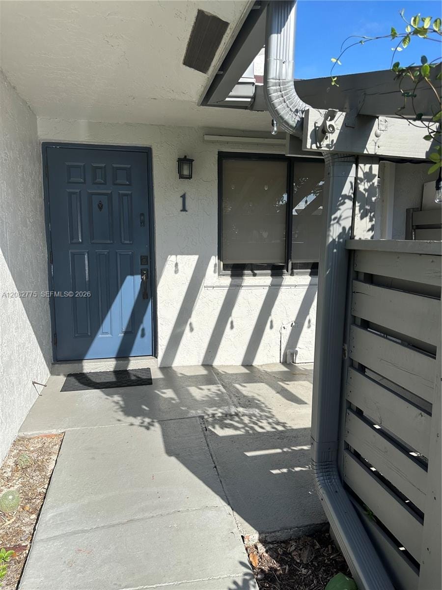 445 Lakeview Drive 1 — photo 2