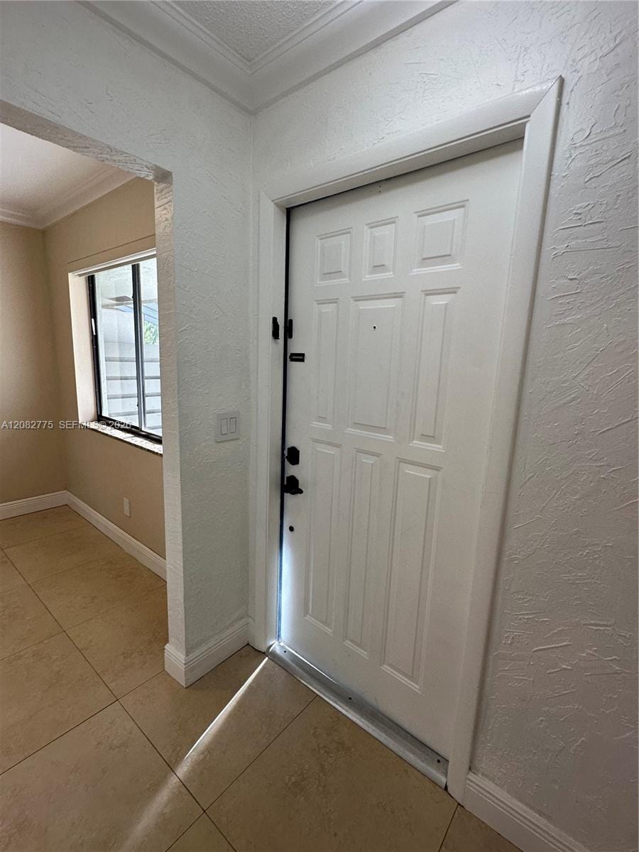 445 Lakeview Drive 1 — photo 4