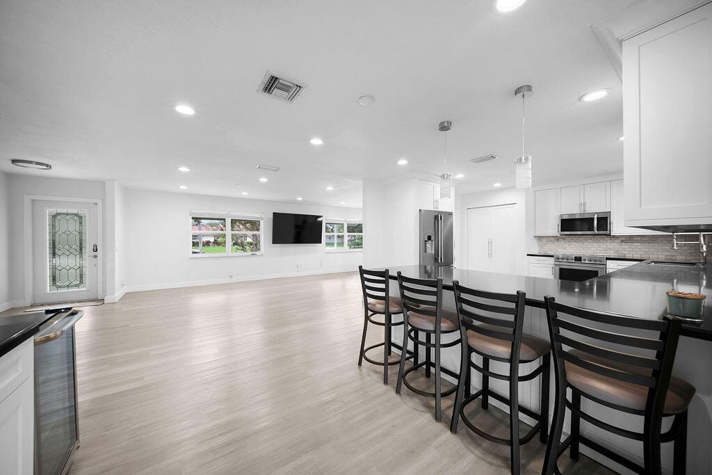 4910 SW 205TH Avenue — photo 12
