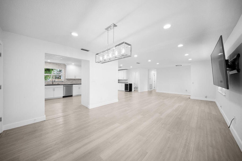 4910 SW 205TH Avenue — photo 9