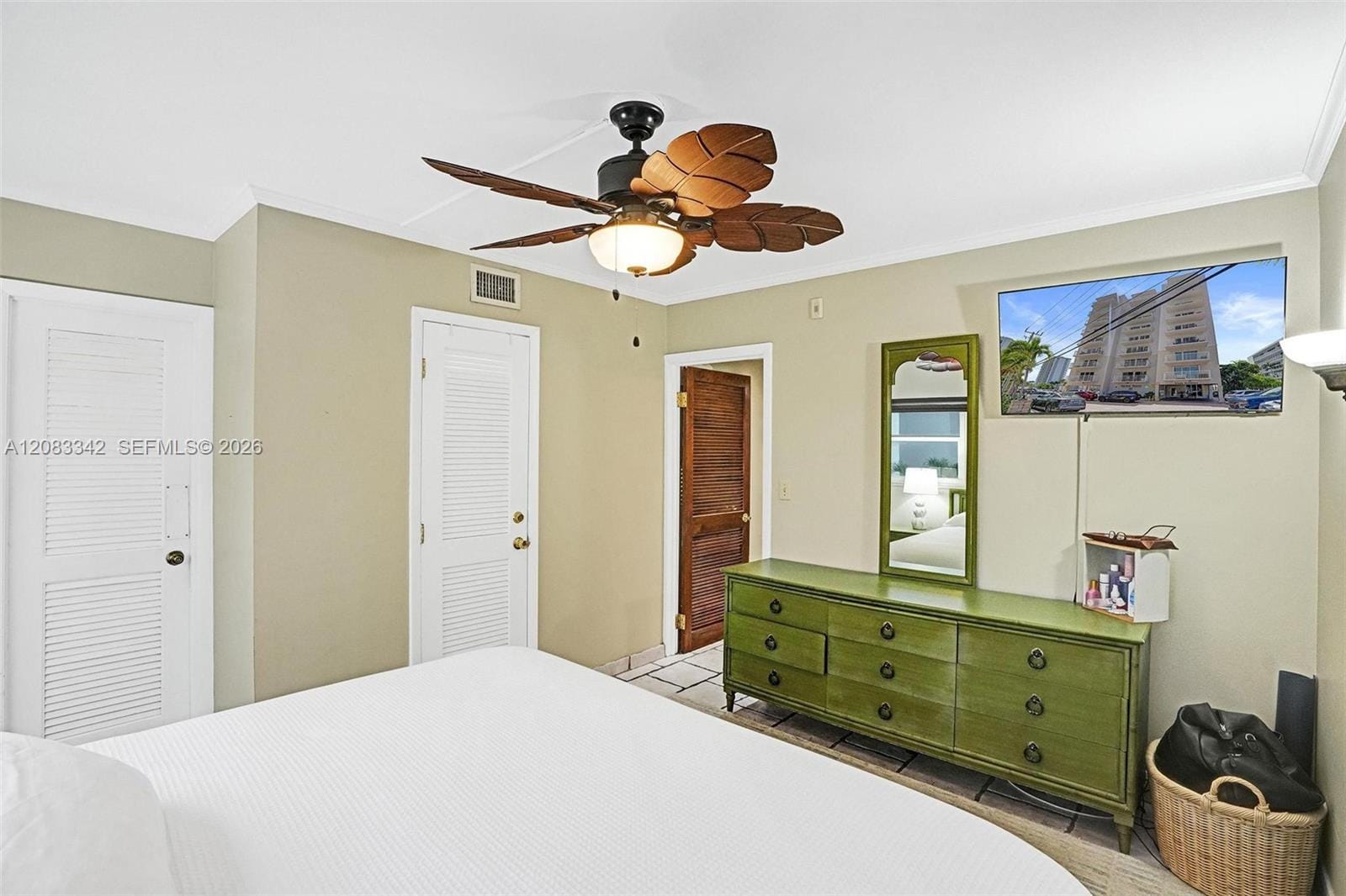 95 N Birch Road 301 — photo 12