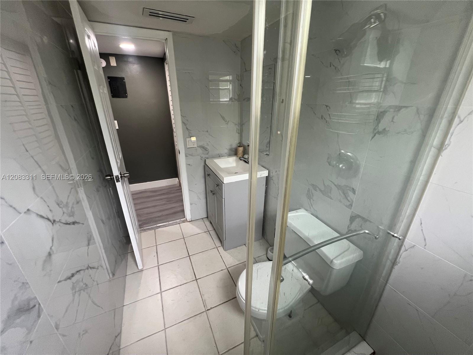 30 SE 4th Avenue 106, Hallandale Beach, FL 33009 photo 12