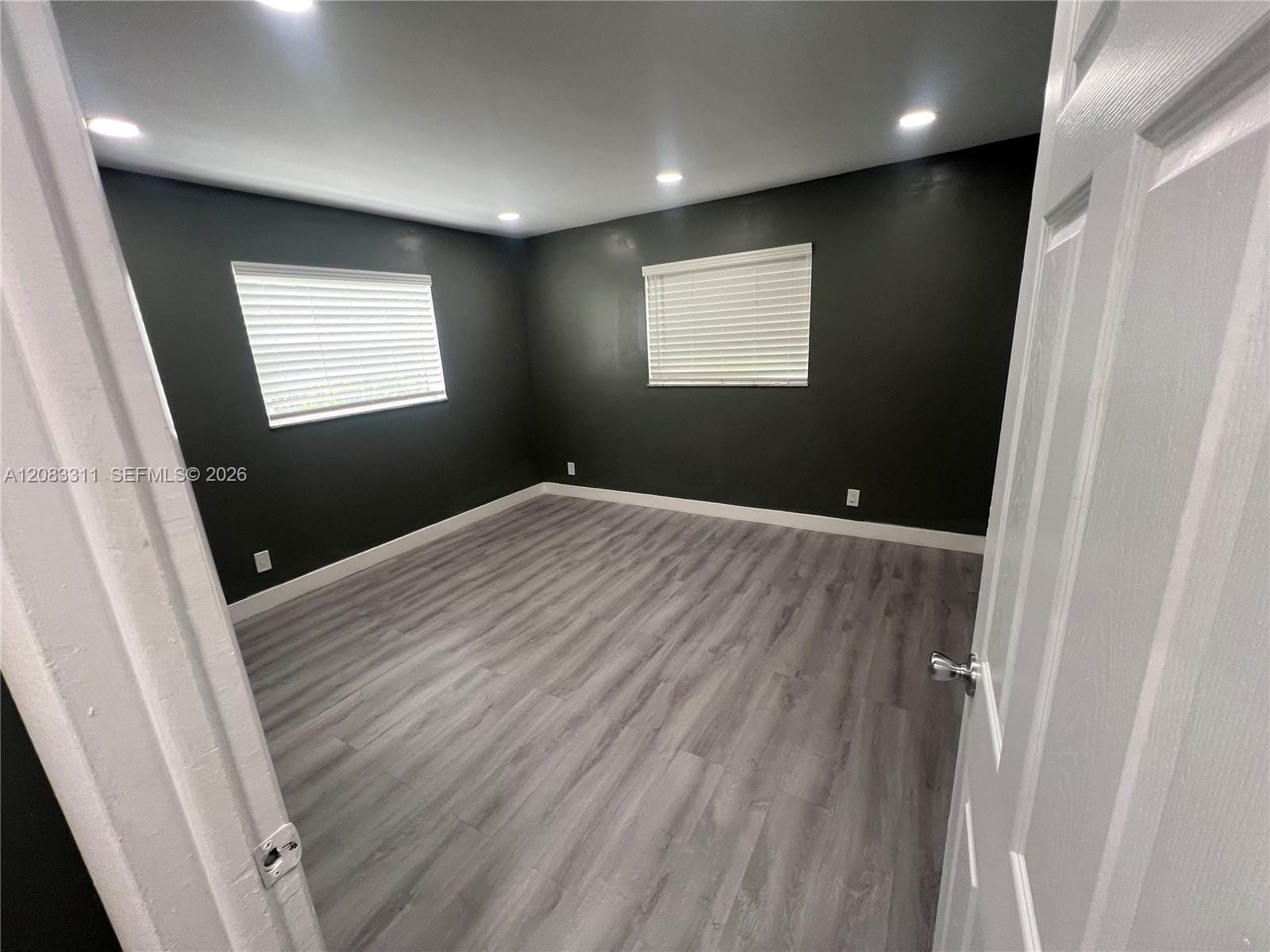 30 SE 4th Avenue 106, Hallandale Beach, FL 33009 photo 6