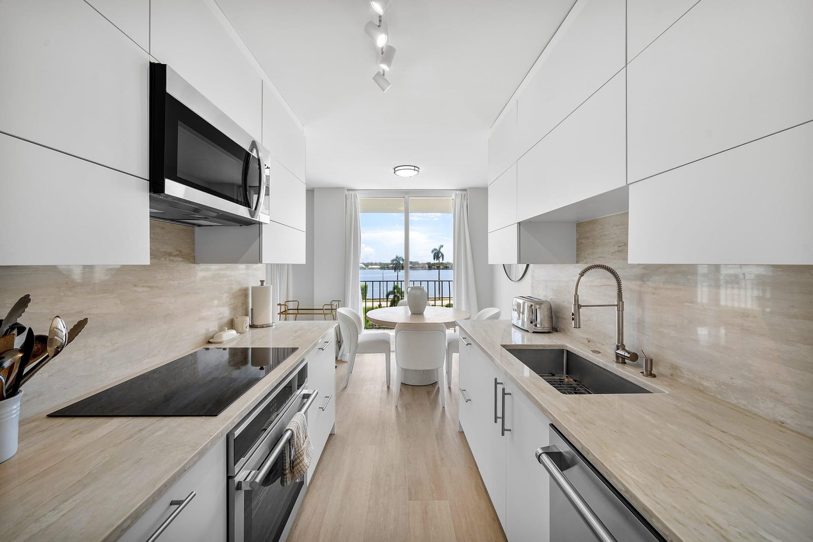 1701 S Flagler Drive 408 — photo 8