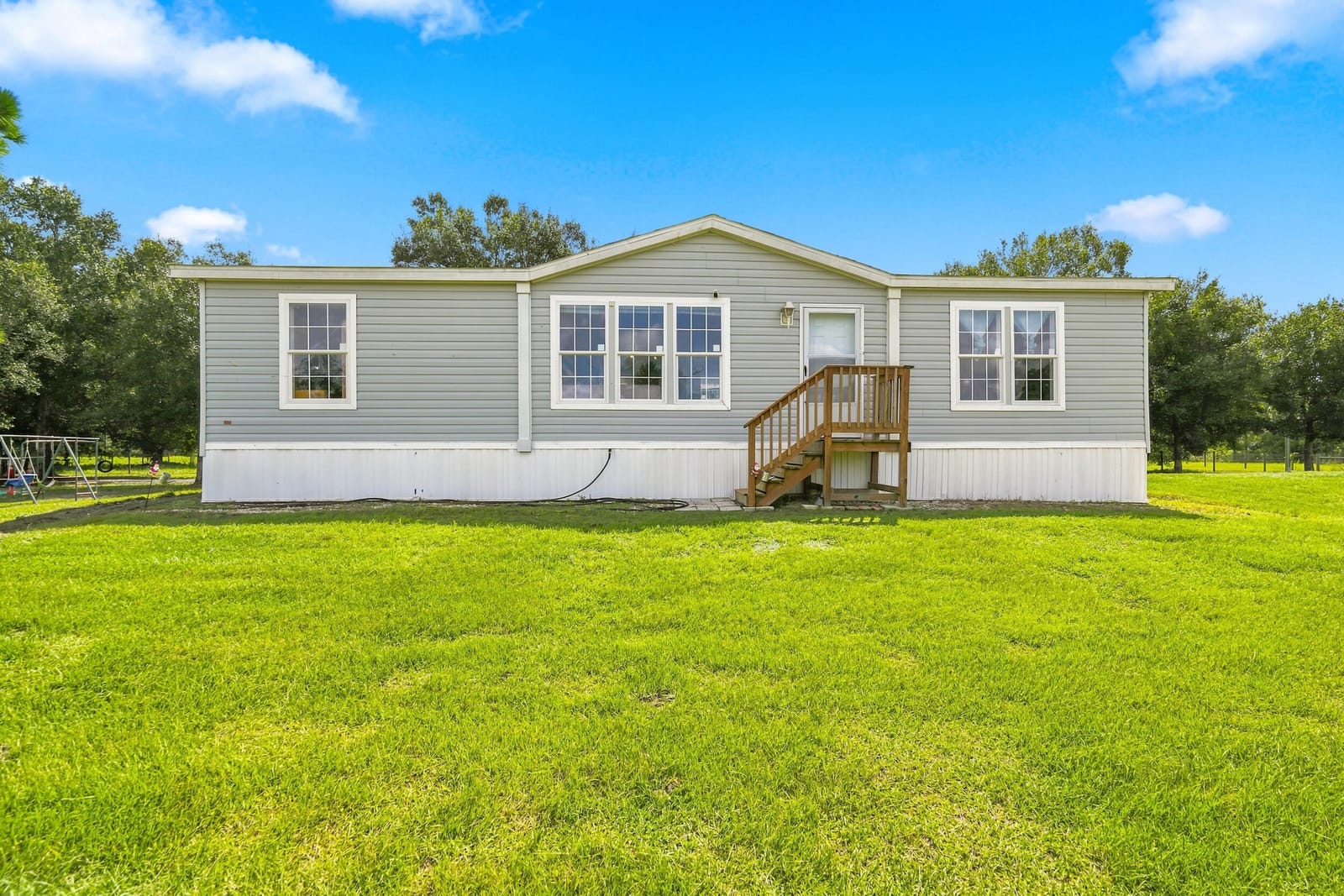 20967 NW 250TH Street, Okeechobee, FL 34972