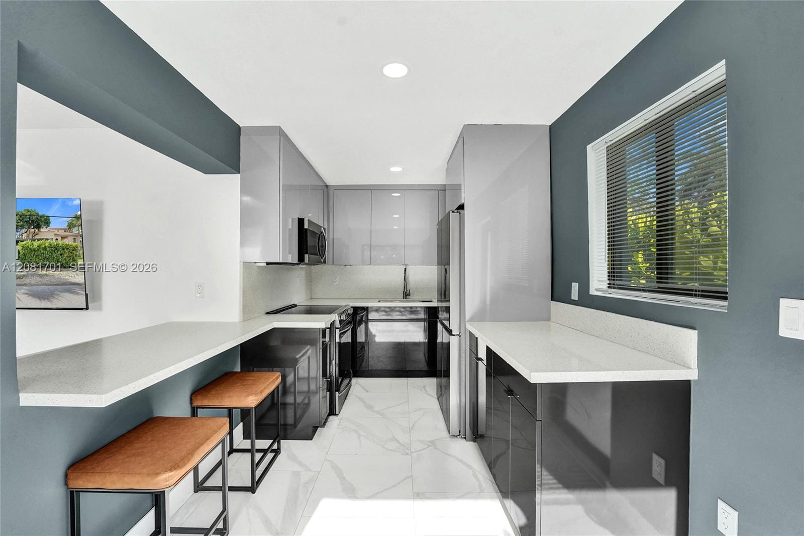 436 SW 4th Avenue — photo 5