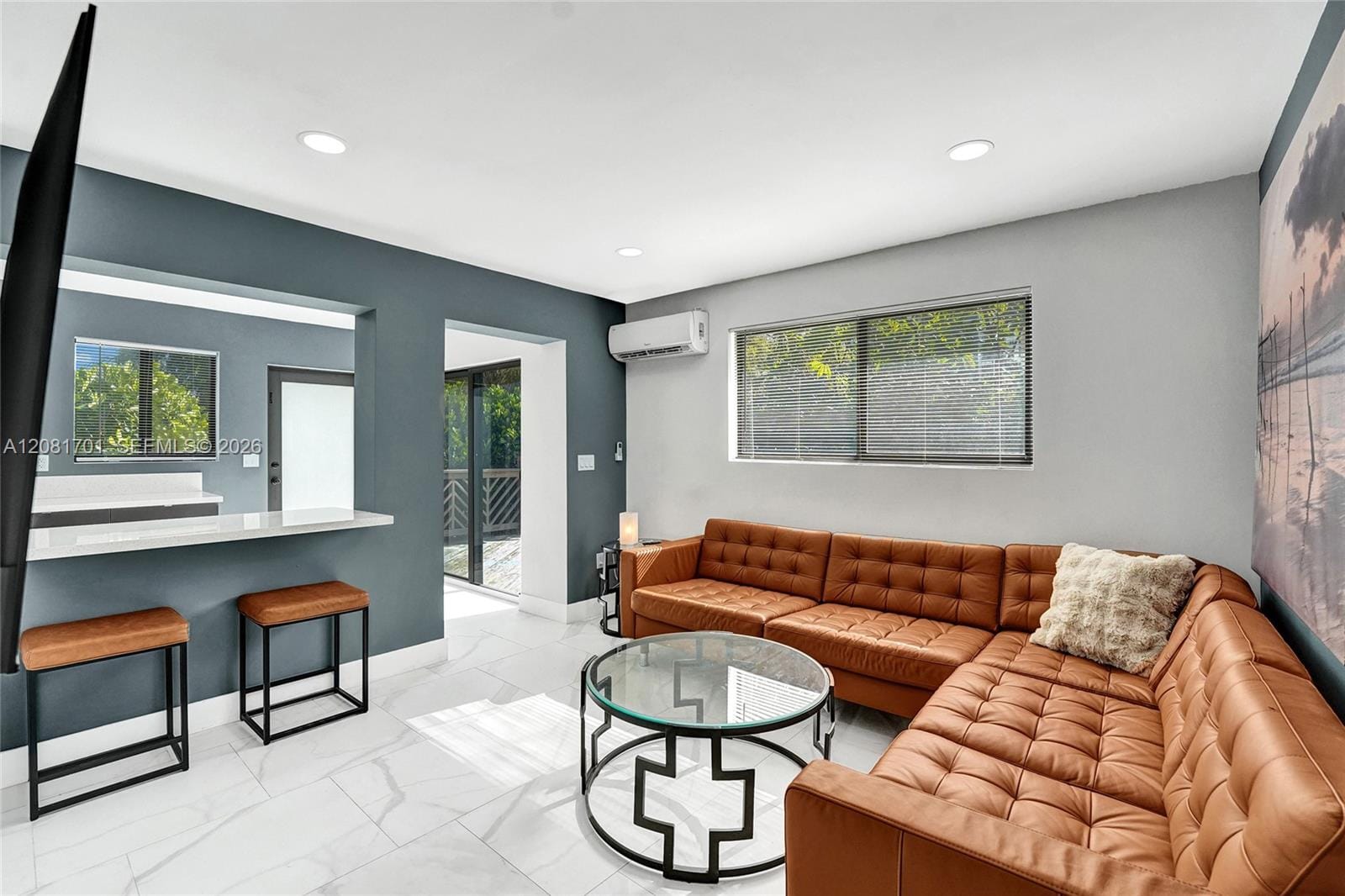 436 SW 4th Avenue — photo 8