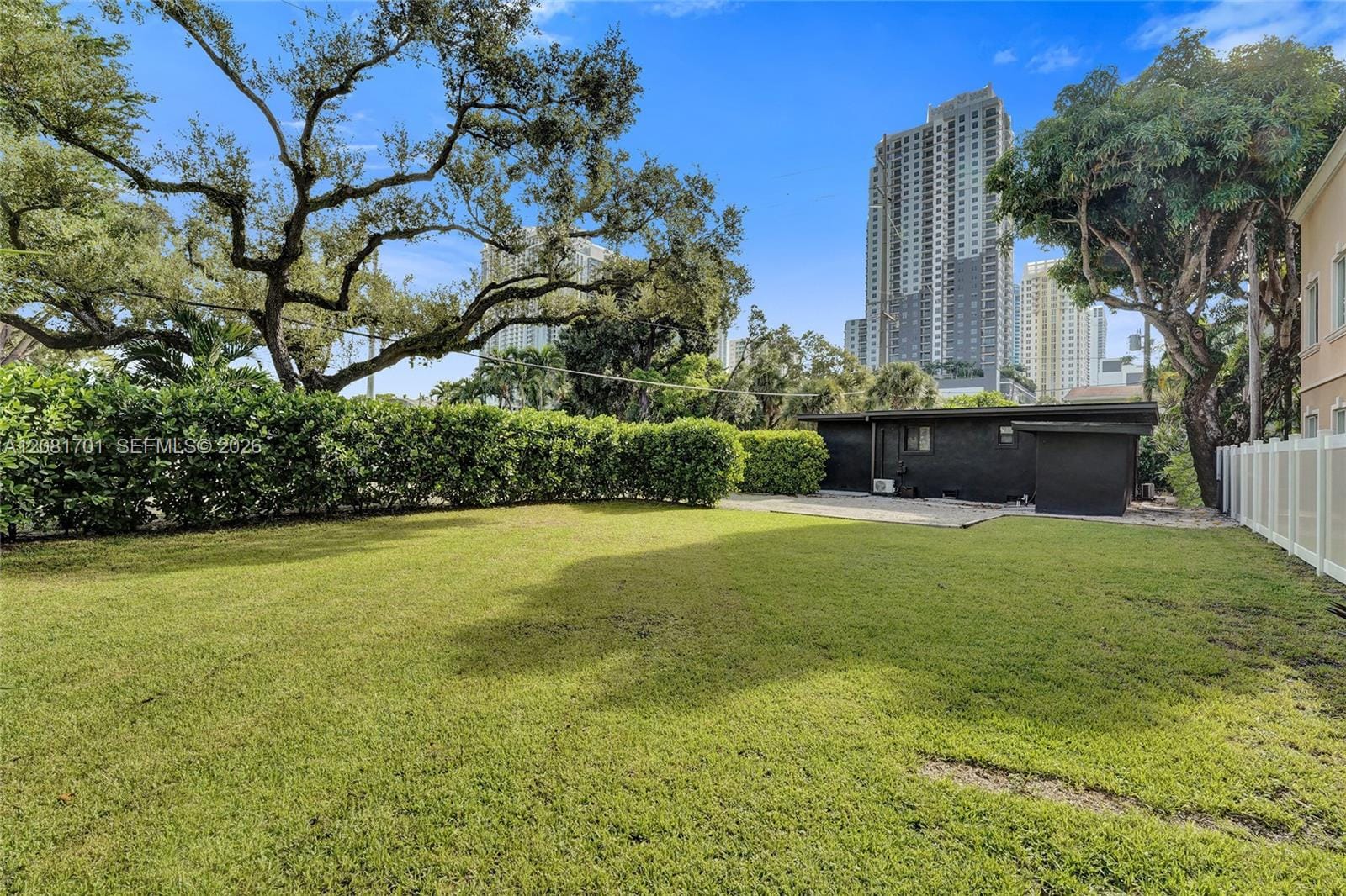 436 SW 4th Avenue