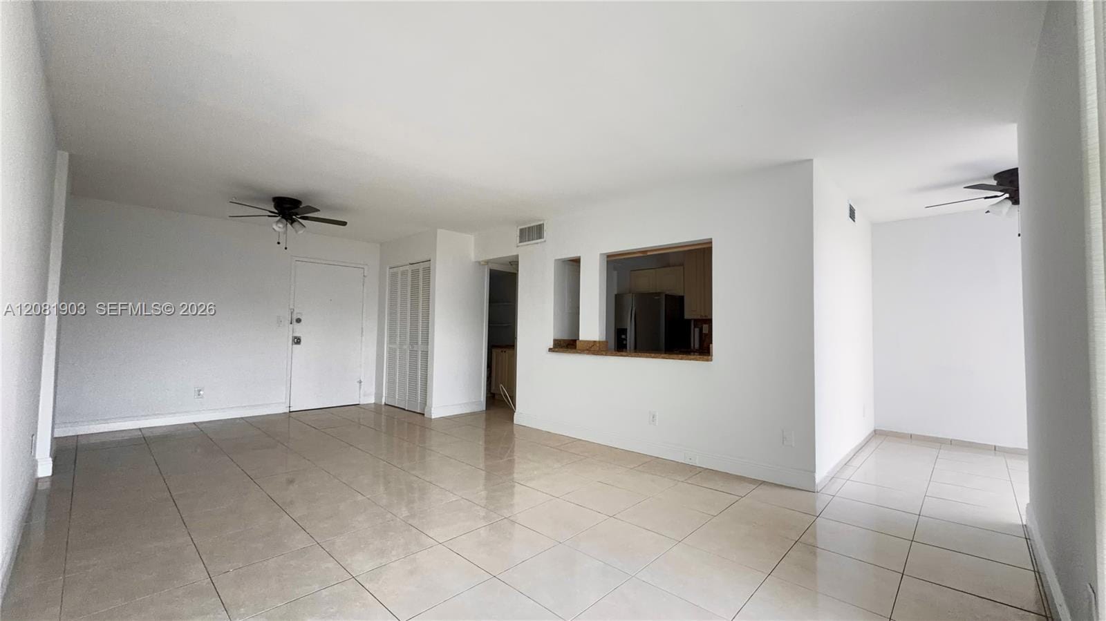 210 172nd Street 428 — photo 3