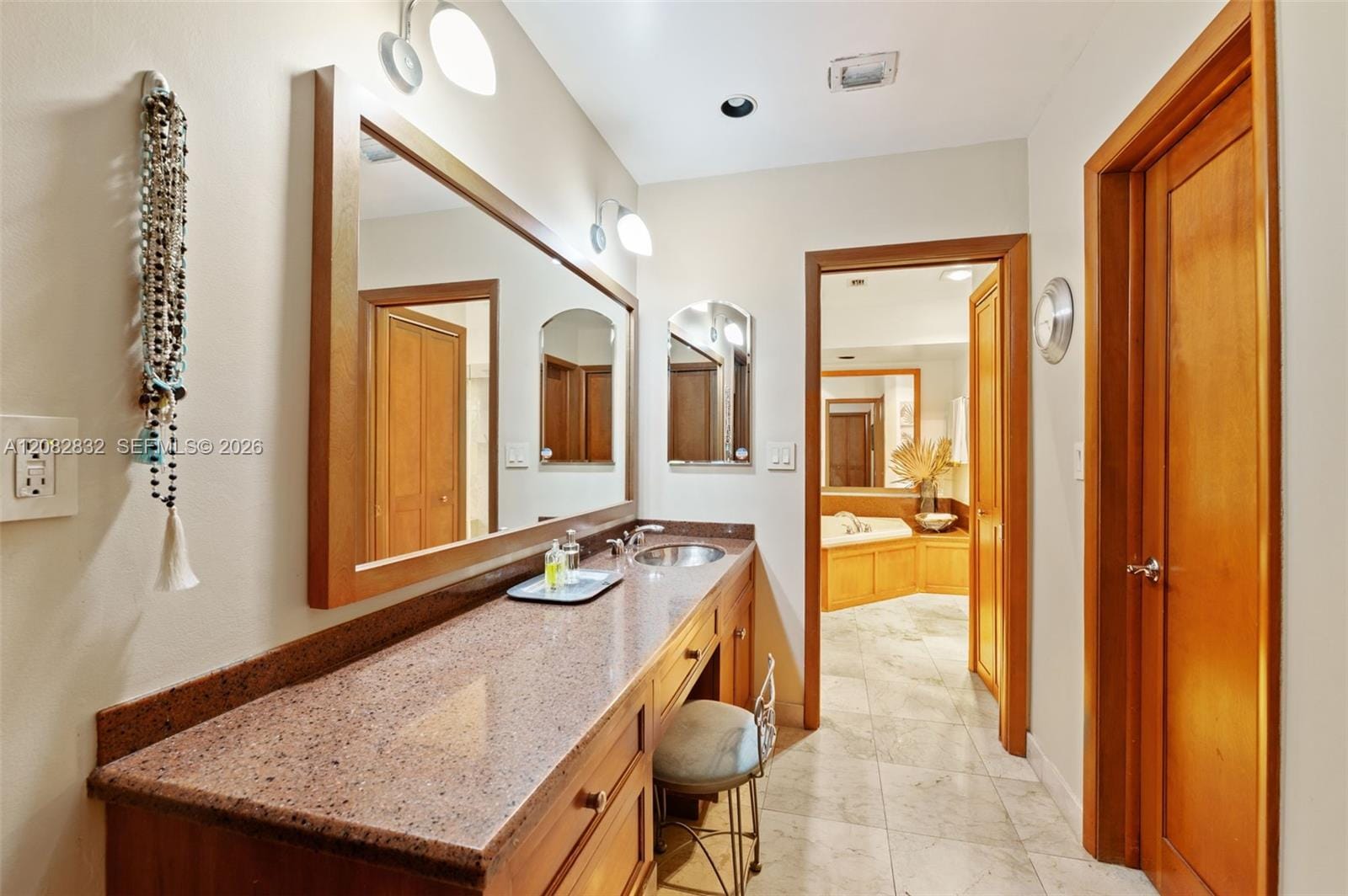 15625 SW 73rd Court, Palmetto Bay, FL 33157 photo 19