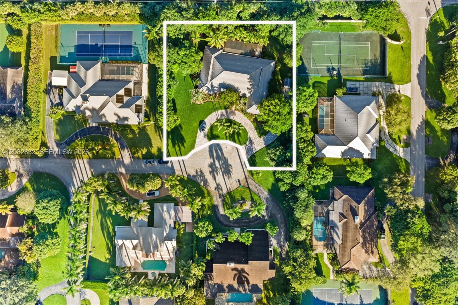 15625 SW 73rd Court, Palmetto Bay, FL 33157