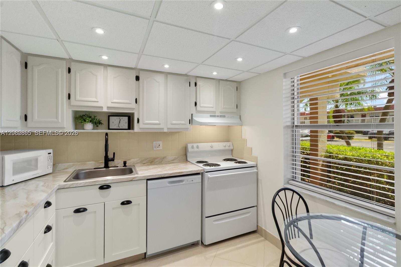 3 Abbey Lane 101 — photo 10