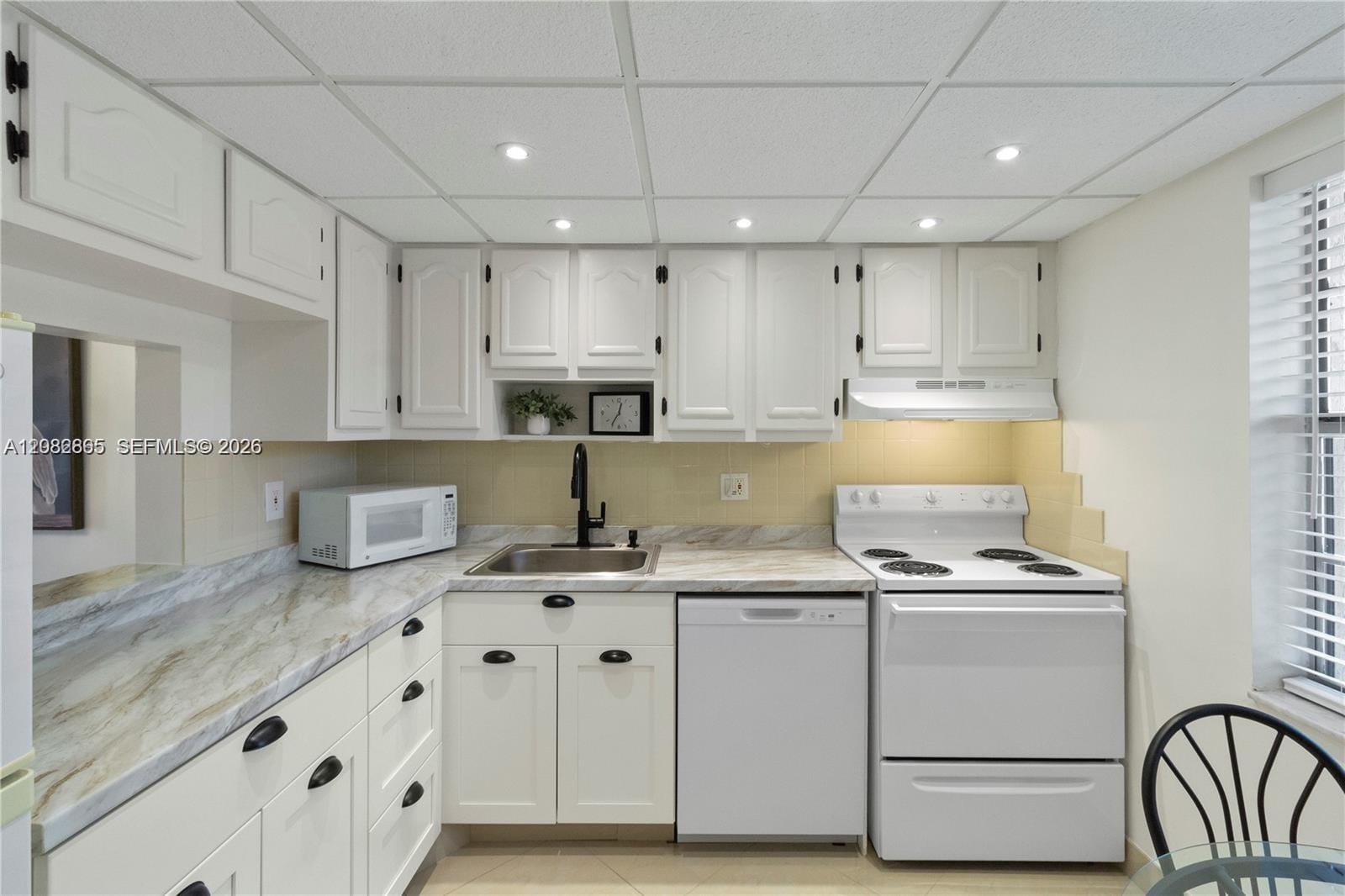 3 Abbey Lane 101 — photo 11