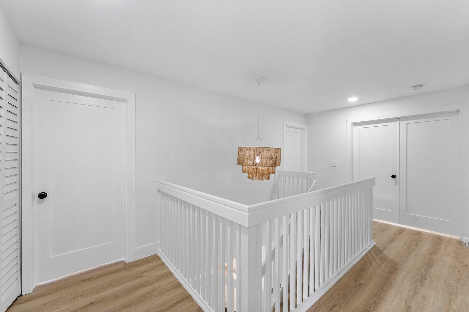 5753 Northpointe Lane — photo 10
